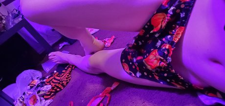 Обнаженная фотография утечки OnlyFans от Emily Grey