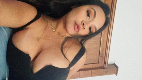 Naken lekkede OnlyFans-bilde av Nayeli
