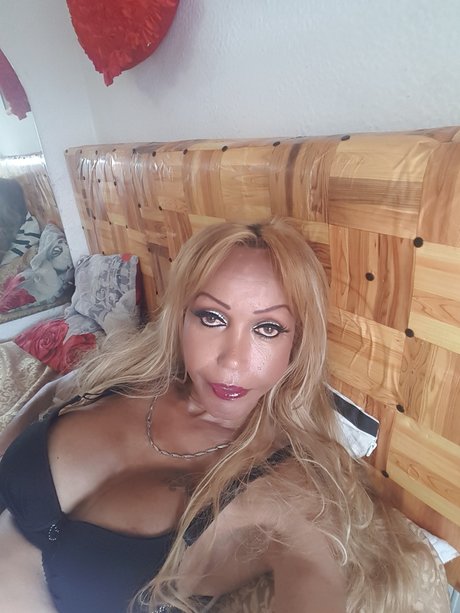 Naken läckt OnlyFans-bild av Desire2908