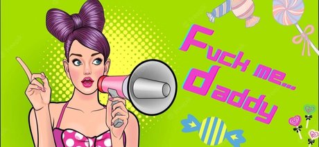 Naken lekkede OnlyFans-bilde av Delia Cox