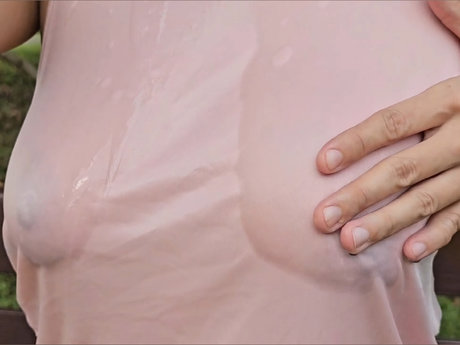 Naken läckt OnlyFans-bild av Full Access Ms Food And Boobs