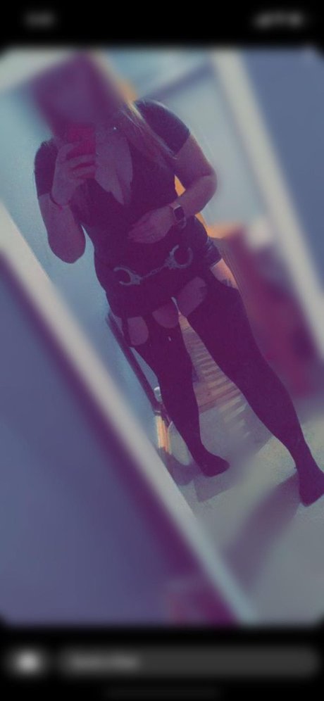 Nahá fotka uniklých OnlyFans od Curvygirl2022