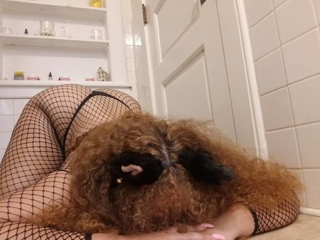 Naken lekkede OnlyFans-bilde av Caramel Creampie