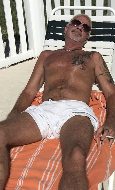 Naken lekkede OnlyFans-bilde av Jon