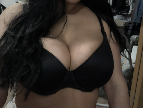 Nagie wyciekłe zdjęcie OnlyFans od Ava