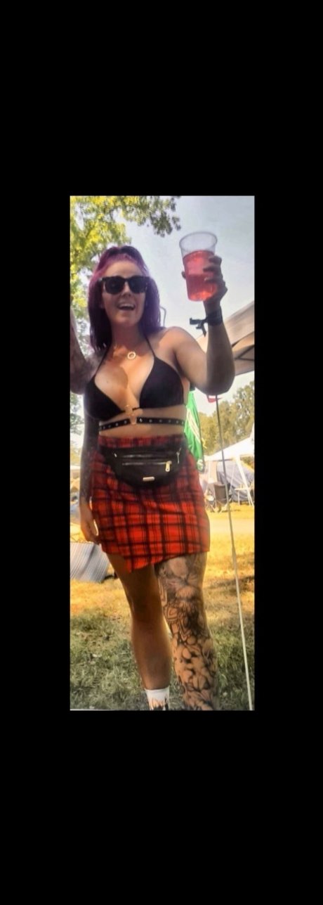 Nahá fotka uniklých OnlyFans od Alpina