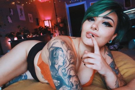 Naken lekkede OnlyFans-bilde av Austen Marie