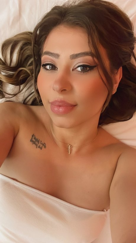 Nahá fotka uniklých OnlyFans od Alexissweety