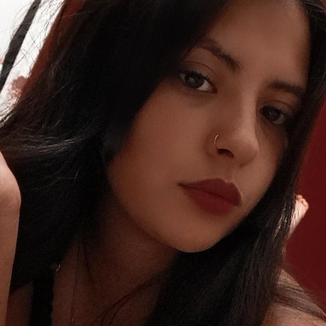 Naken lekkede OnlyFans-bilde av Beln
