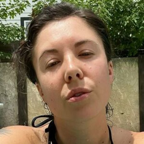 Naken lekkede OnlyFans-bilde av Florencecurious