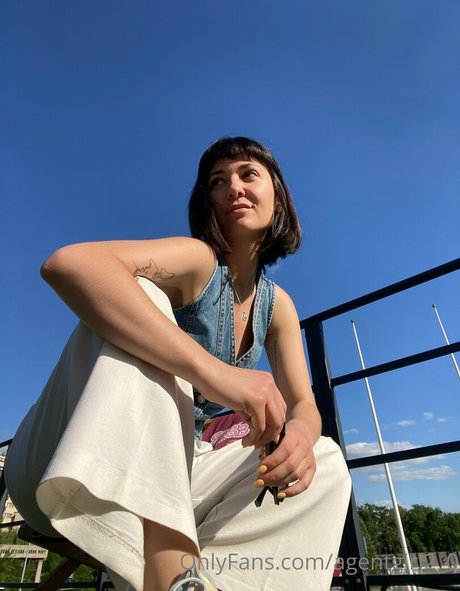 Nahá fotka uniklých OnlyFans od Agentgirl20