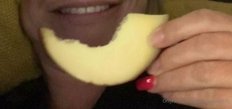 Prettypregnant35