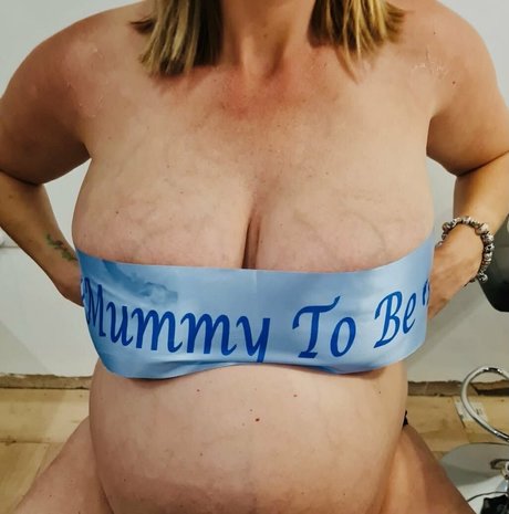 Alasti lekkinud OnlyFans-i pilt Prettypregnant35