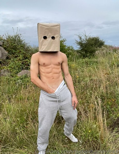 Nahá fotka uniklých OnlyFans od Paperbagfree
