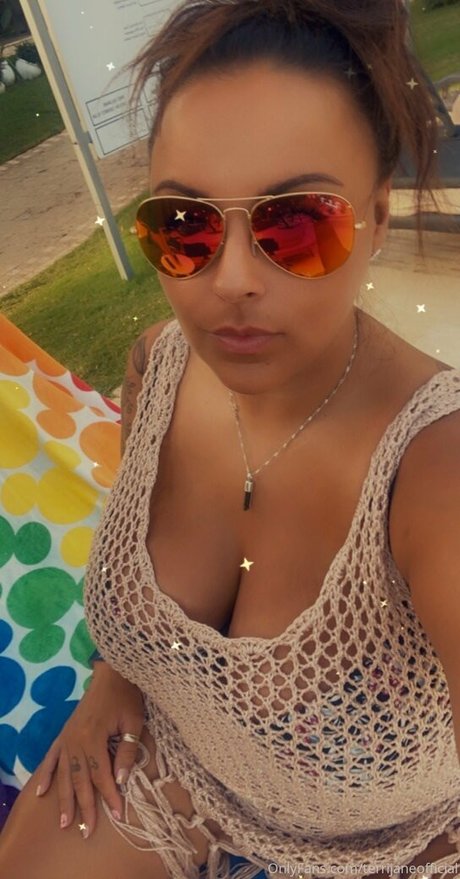Terrijaneofficial