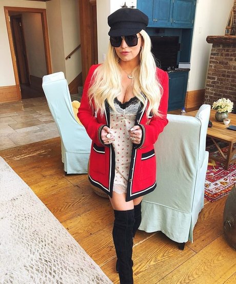 Jessica Simpson