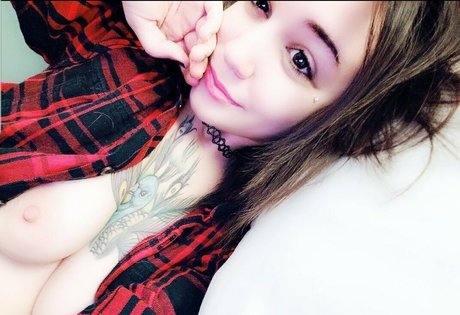 Nagie wyciekłe zdjęcie OnlyFans od Naughtysalamander