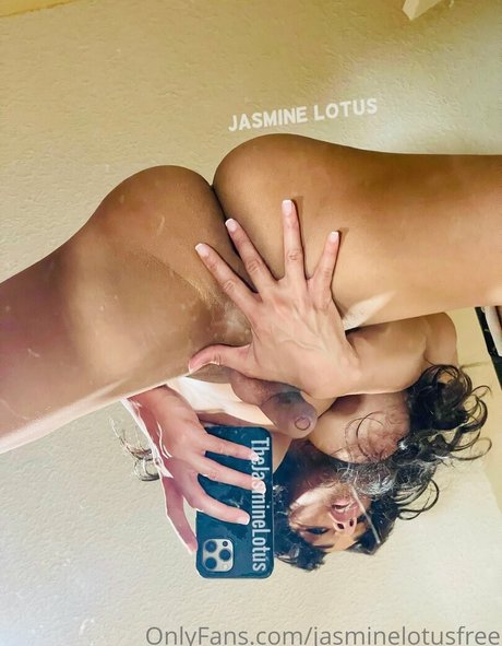 Jasminelotusfree OnlyFans泄露裸照