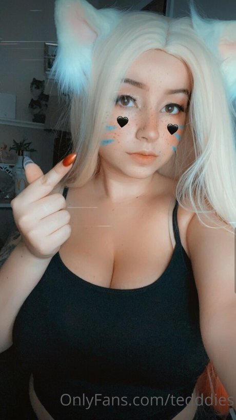 Nahá fotka uniklých OnlyFans od Tedddies
