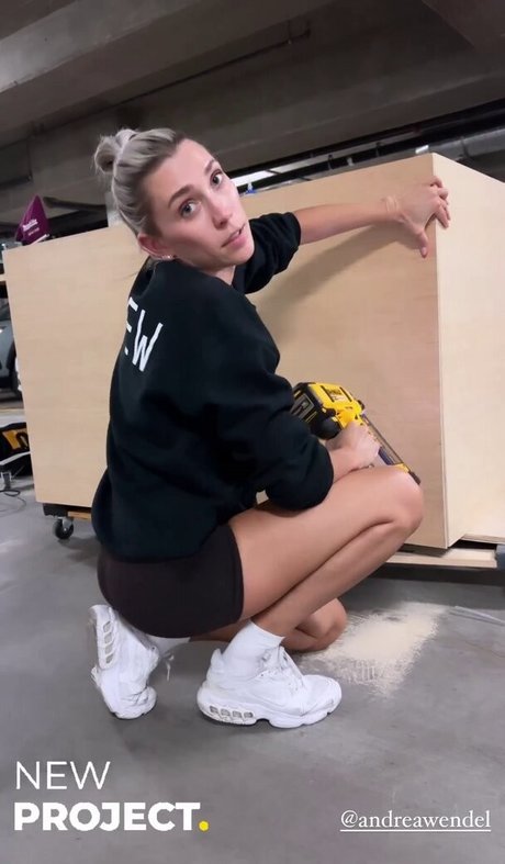 Naken läckt OnlyFans-bild av Andrea Wendel