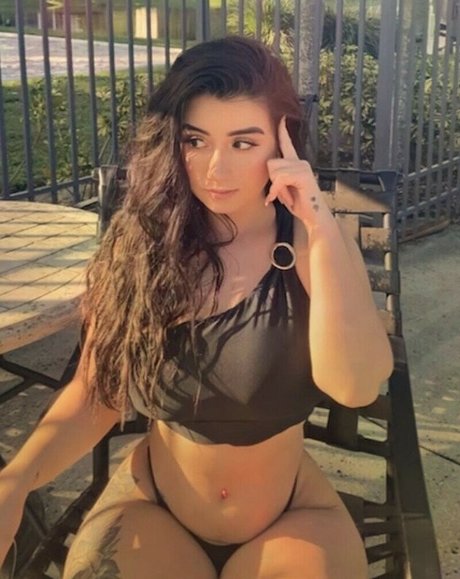 Nahá fotka uniklých OnlyFans od Kierraaaahh