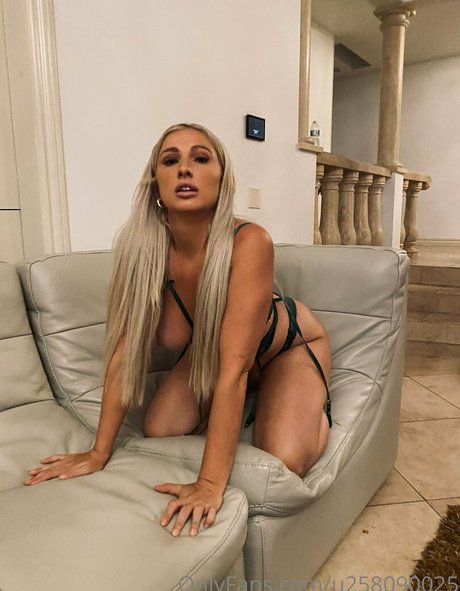 Courtneyhuntt