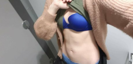 Alaston vuotanut OnlyFans-kuva Sexywilderness