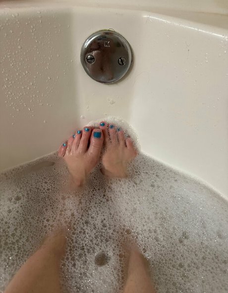Amelia_blake