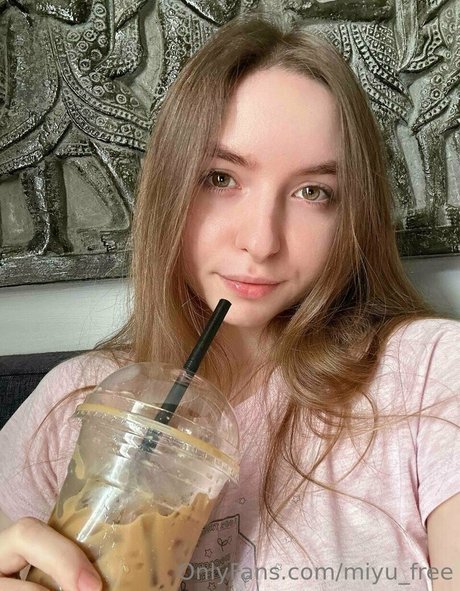 Foto desnuda filtrada de OnlyFans de Miyufree