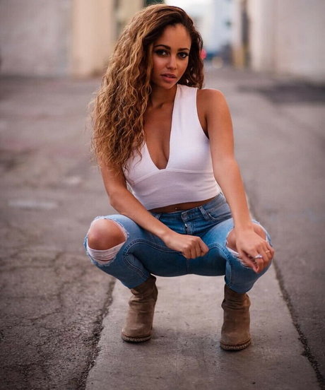 Vanessa Morgan
