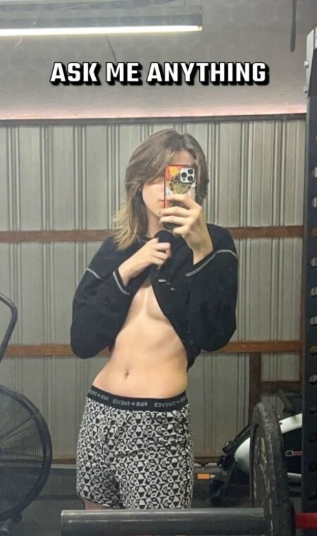 Nahá fotka uniklých OnlyFans od Onlyjayus