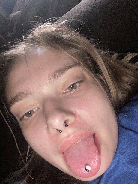 Nahá fotka uniklých OnlyFans od Ariel