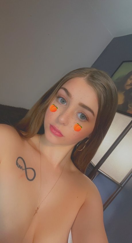 Nahá fotka uniklých OnlyFans od Amber Satin