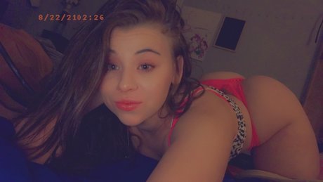Alaston vuotanut OnlyFans-kuva I Play Wit Da Pussy Like Tickle Me Elmo