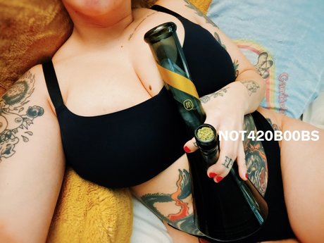 Naken lekkede OnlyFans-bilde av Loux Dawg
