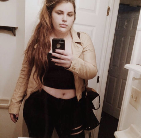 Naken lekkede OnlyFans-bilde av Aloxus
