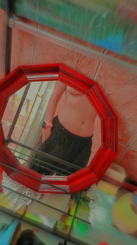 Naken lekkede OnlyFans-bilde av Maria Jose 