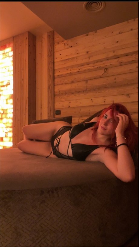 Naken lekkede OnlyFans-bilde av Claudia 