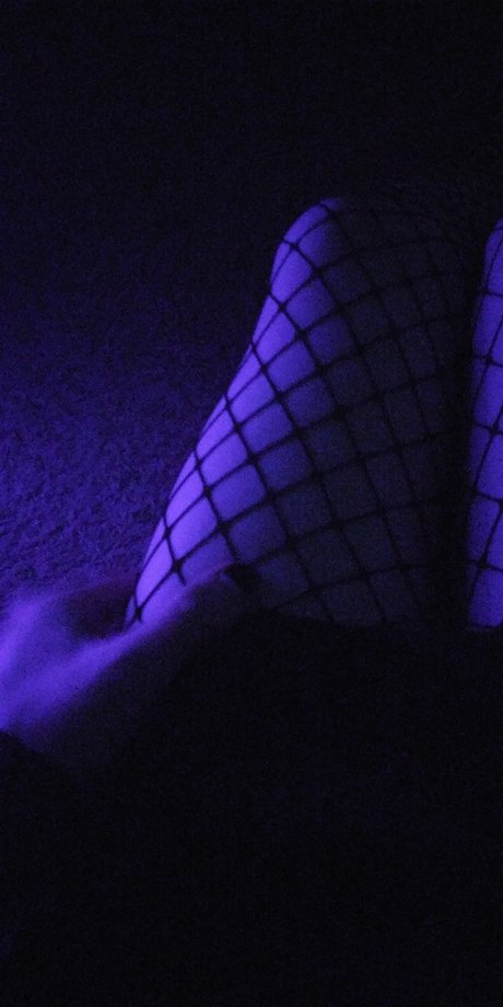 Naken lekkede OnlyFans-bilde av Ally