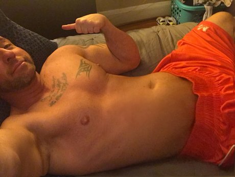 Nahá fotka uniklých OnlyFans od Dan