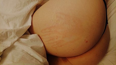Naken lekkede OnlyFans-bilde av Alexandra