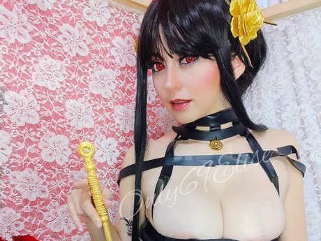Naken lekkede OnlyFans-bilde av Belle Elise Vip