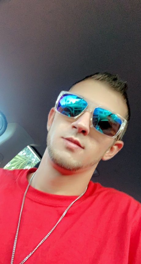 Naken lekkede OnlyFans-bilde av Mcaddend