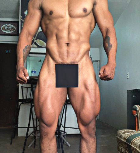 Naken lekkede OnlyFans-bilde av Orlando