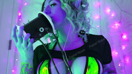 Nagie wyciekłe zdjęcie OnlyFans od  Pastel Rosie 