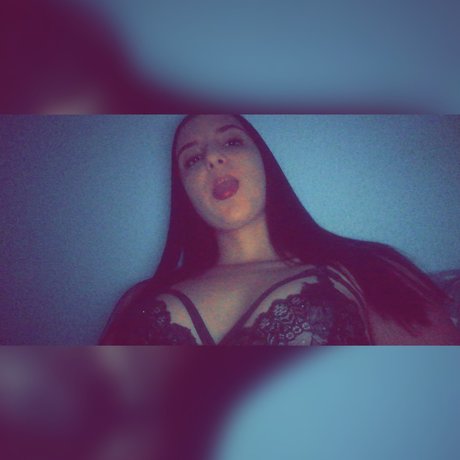 Naken lekkede OnlyFans-bilde av Alejandra Giraldo