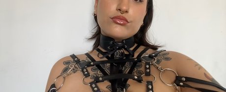 Naken läckt OnlyFans-bild av Pervy Fairy