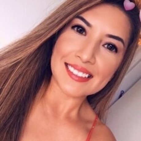 Naken läckt OnlyFans-bild av Ary