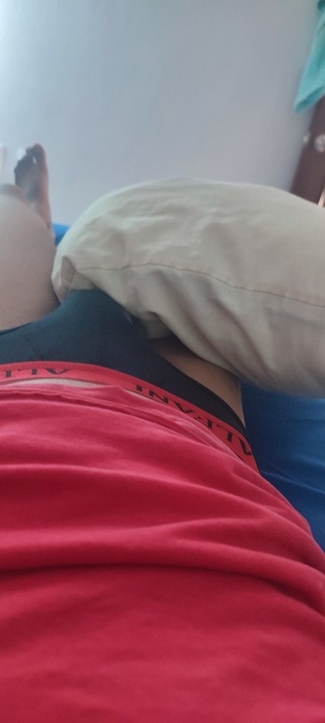 Nahá fotka uniklých OnlyFans od Paz J