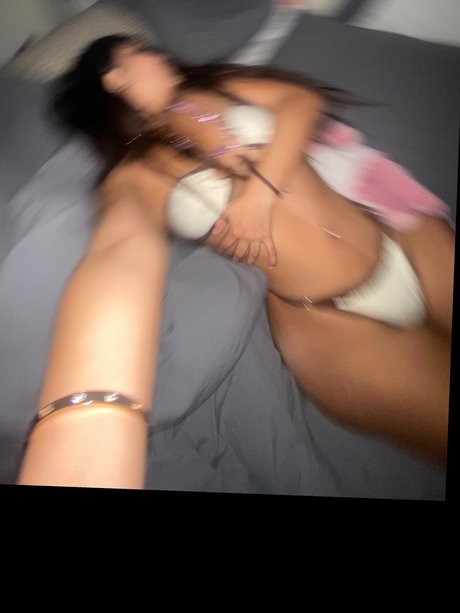 Foto nua vazada do OnlyFans de P